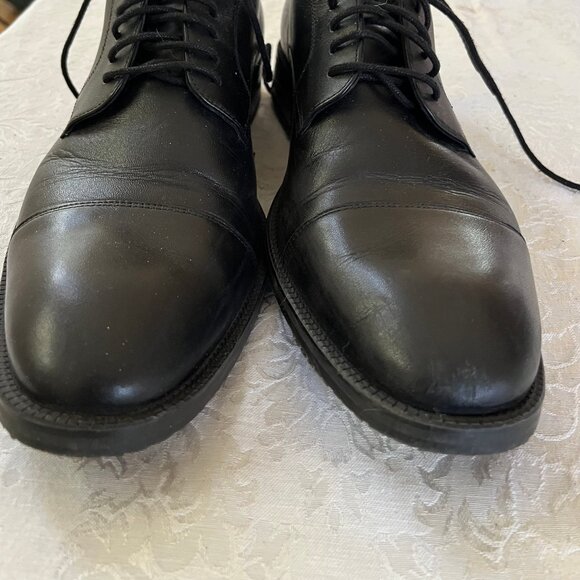 Cole Haan men\'s dress shoes size 9.5 Medium main image 6